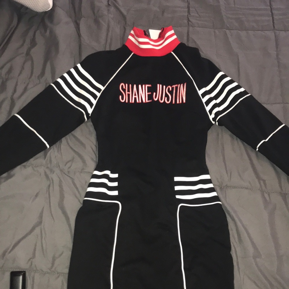 Shane justin dress